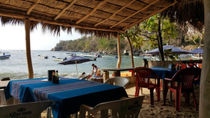 Boca De Tomatlan Beachside Restaurant