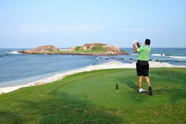 Golfing In Bahia Mita