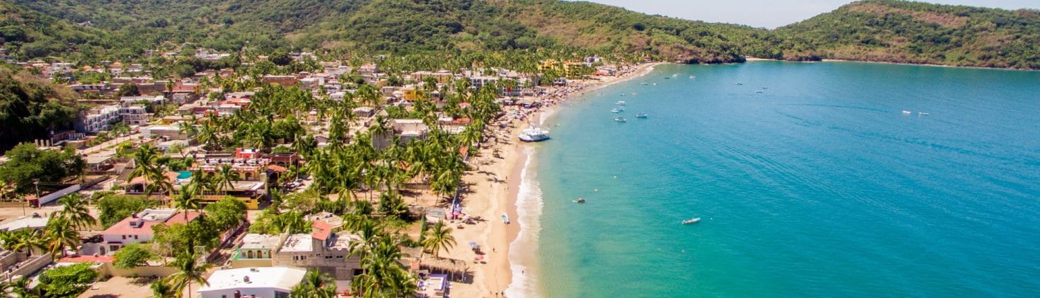 Rincon De Guayabitos Beach