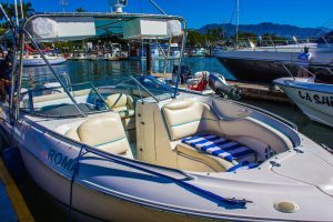 26 Ft Monterey Boat Rental Puerto Vallarta Roma 5