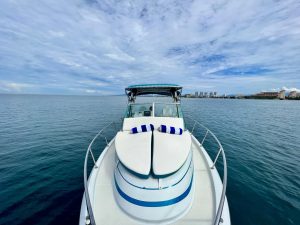 27 Ft Stamas Boat Rental Puerto Vallarta Off Duty 3